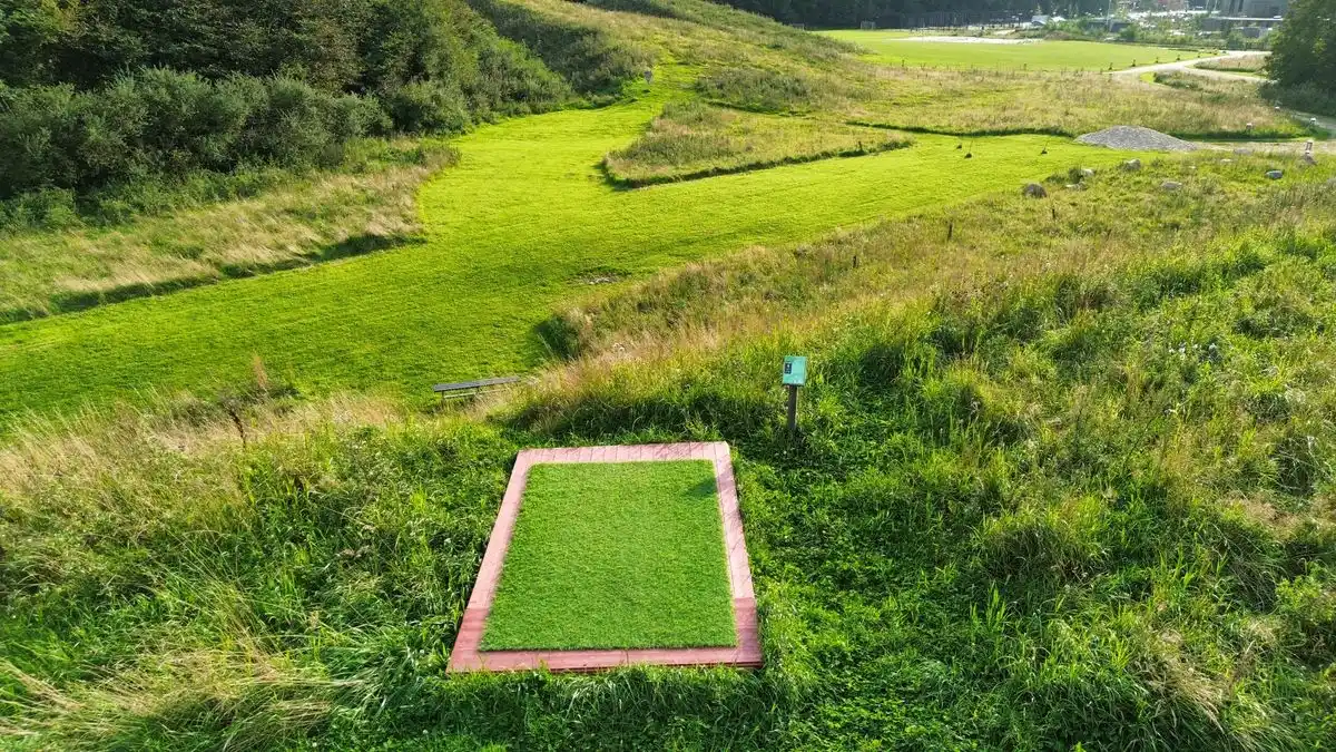 Discgolfbane i Vrå med skovhuller og åbne huller